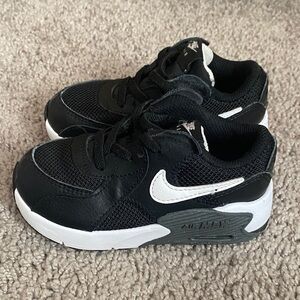 Nike Air Max Excee Kids Black and White Mesh Sneakers